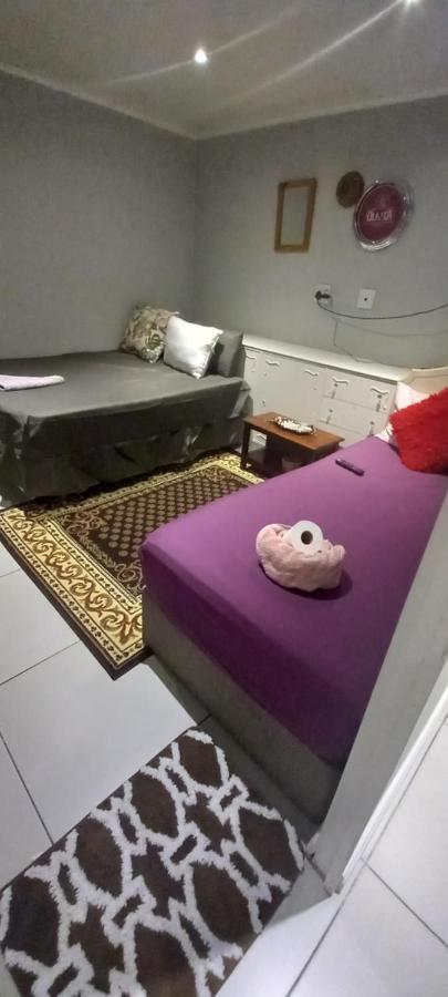 Bed & Breakfast Neo&ruks Self Catering Services Cape Town