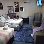 Neo&Ruks Self Catering Services