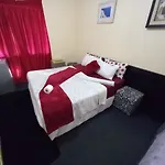 Neo&Ruks Self Catering Services
