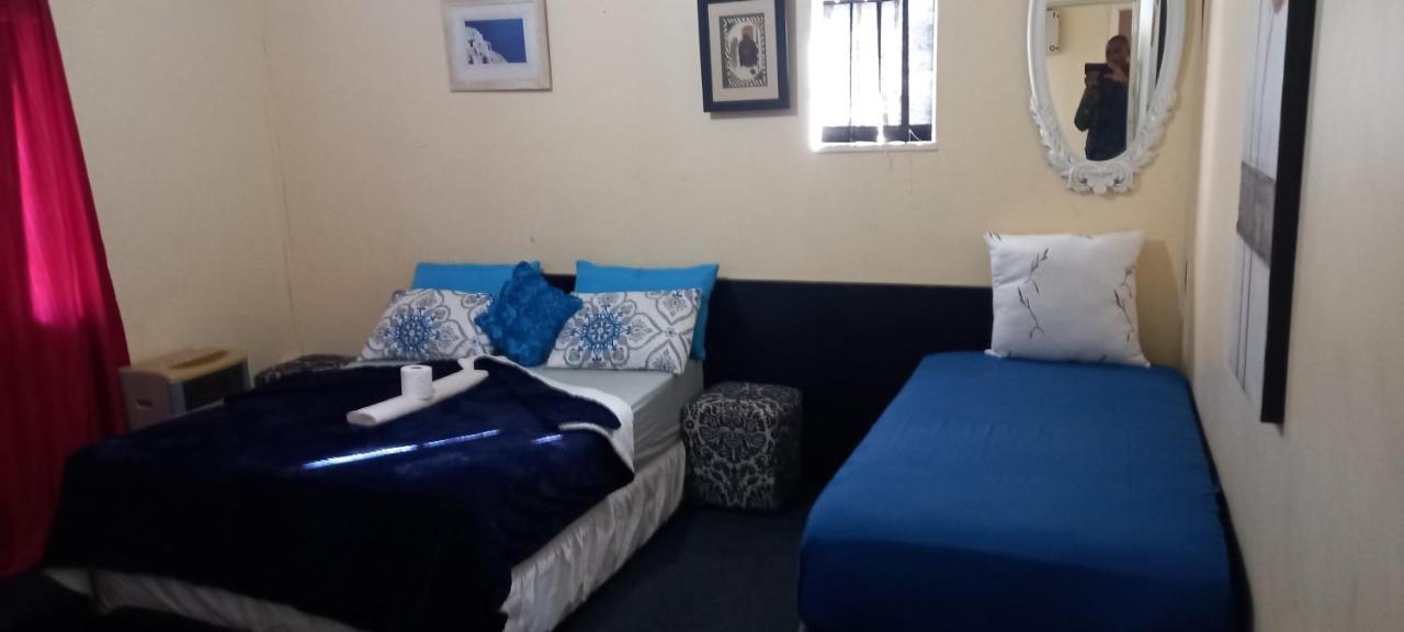 Neo&ruks Self Catering Services *