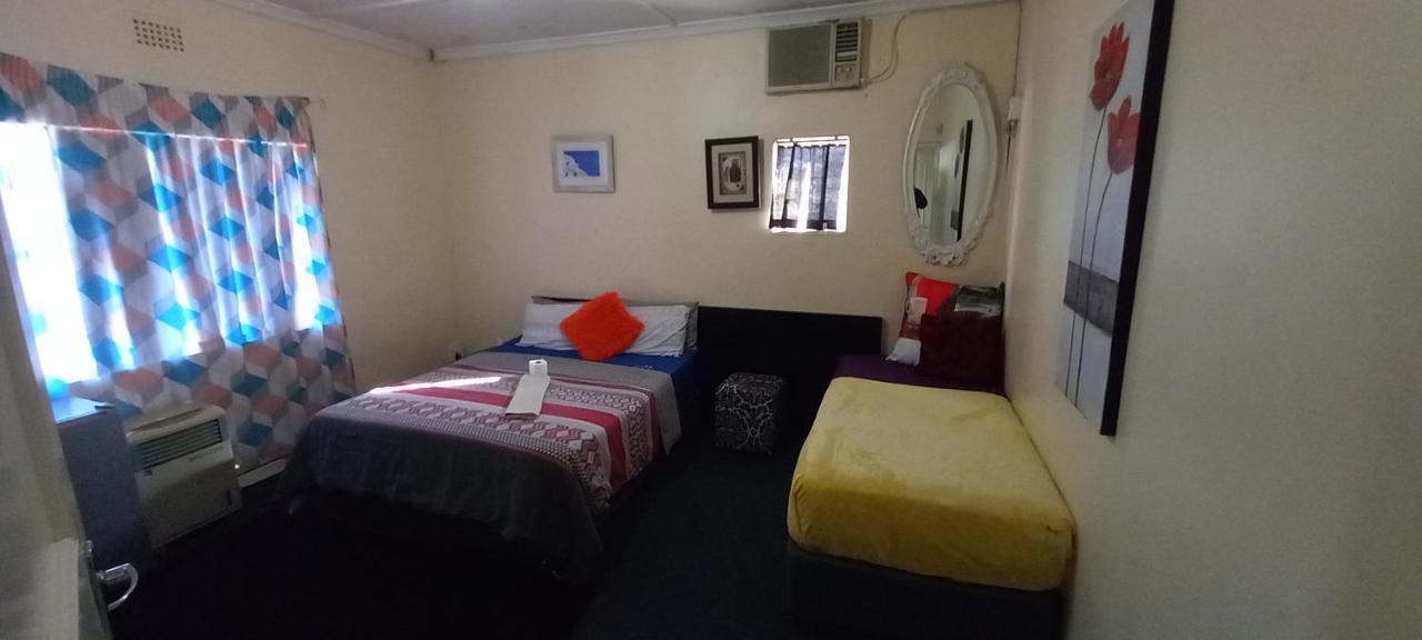 Neo&ruks Self Catering Services * Cape Town