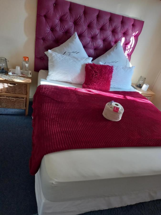 Bed & Breakfast Neo&ruks Self Catering Services Cape Town